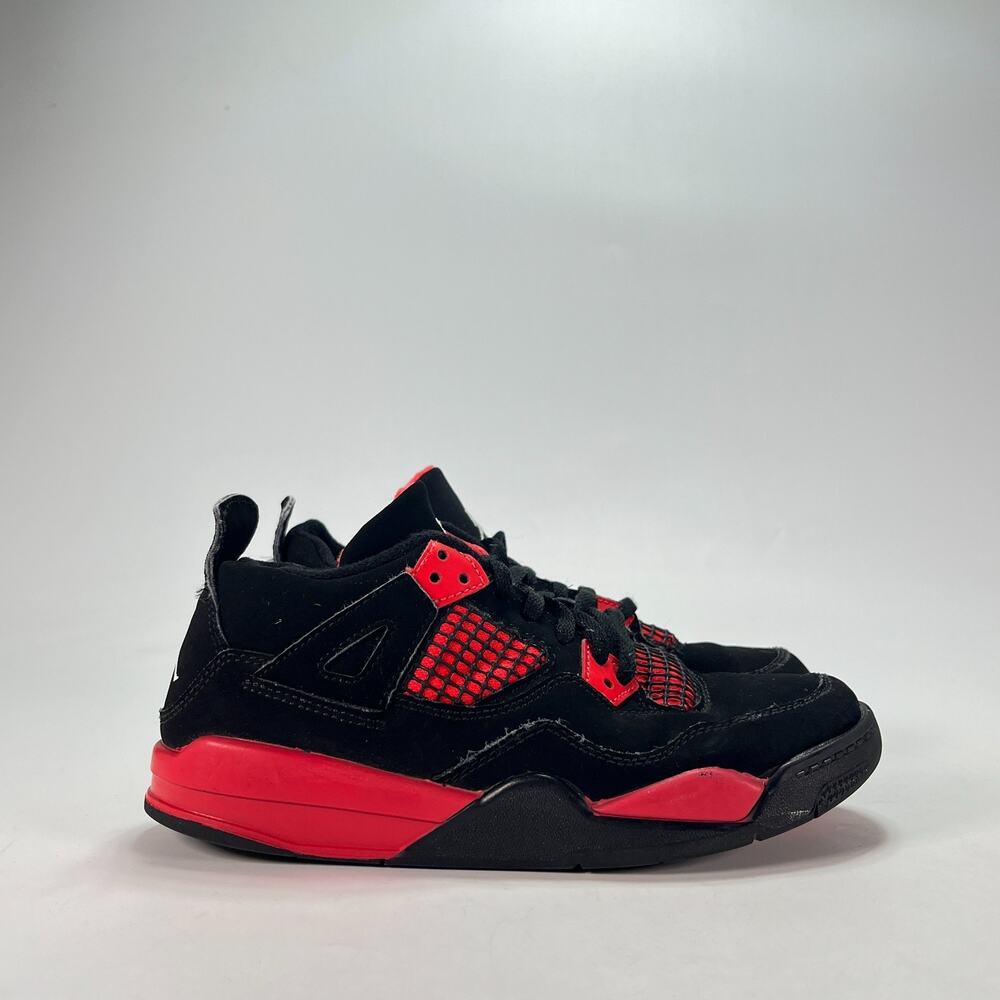 Air Jordan 4 Retro Red Thunder Black Crimson Sneakers BQ7669-016 Youth Size 2Y